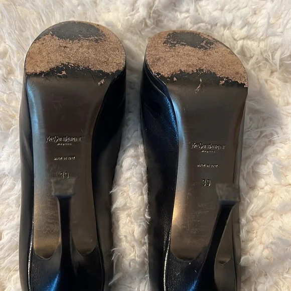 Classic YSL Tribute Pumps